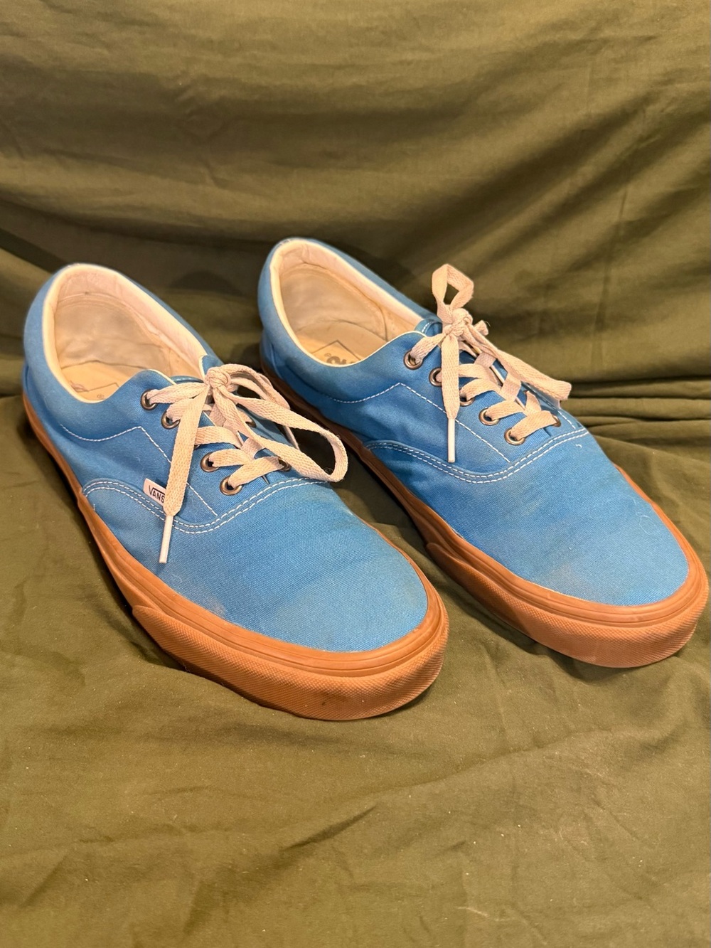 Vans Men’s Light Blue Canvas Sneakers with Tan Gum Sole
